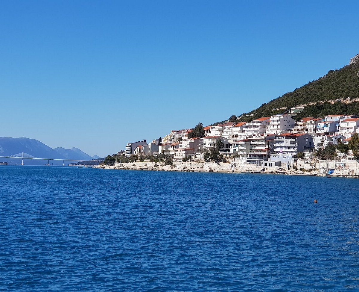 Neum